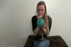 www.faythonfire.com - Gemma's 1st HUGE BlowtoPop thumbnail
