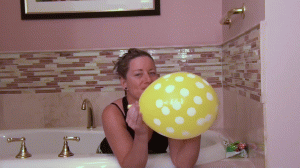 www.faythonfire.com - Non Busting in Vegas thumbnail