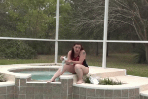 www.faythonfire.com - Multiple Bag Popping PoolSide thumbnail